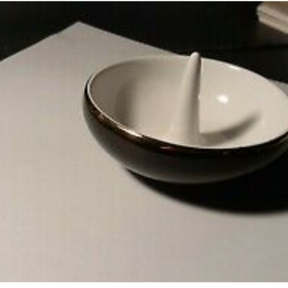 KATE SPADE RING HOLDER - Picture 2 of 2